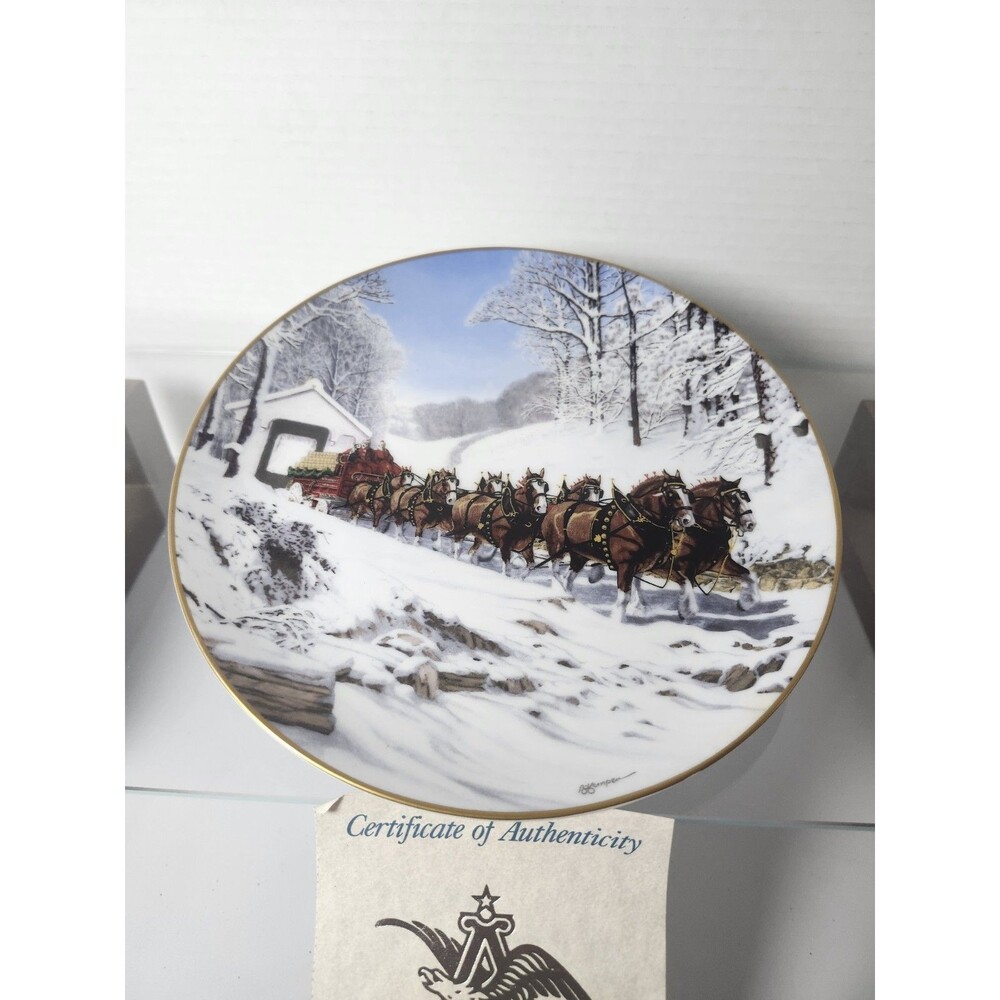 Budweiser Winter's Day First Issue Collector Plate by Bud Kemper Clydesdales COA